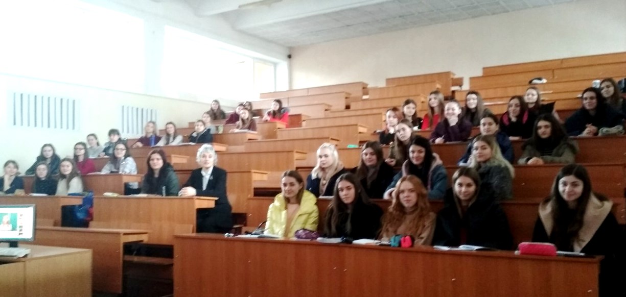 Живі витоки рідної української мови на лекції з діалектології у доцента Дідук-Ступ'як Г. І.